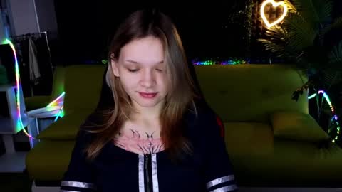 Snapshot of litabrom chatting on 02.01.25 Lena online show from 02.01.25
