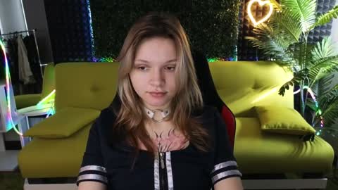 Snapshot of litabrom chatting on 02.01.25 Lena online show from 02.01.25