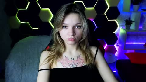 Snapshot of litabrom chatting on 02.02.25 Lena online show from 02.02.25