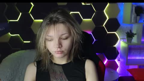 Snapshot of litabrom chatting on 02.03.25 Lena online show from 02.03.25