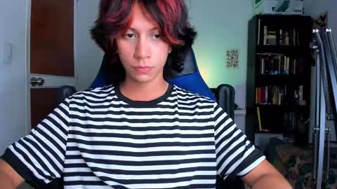 Snapshot of literateboy chatting on 03.03.26 Literateboy online show from 03.03.26