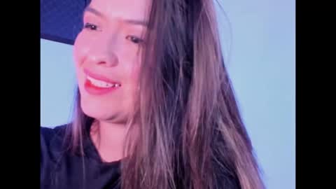 Danni online show from 12.22.25