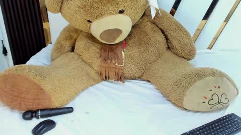 Snapshot of litte_ebony chatting on 01.16.25 Ashley online show from 01.16.25