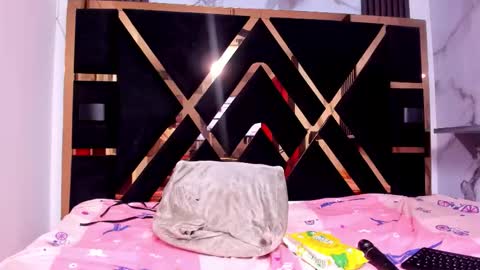 Snapshot of litte_ebony chatting on 12.02.25 Ashley online show from 12.02.25