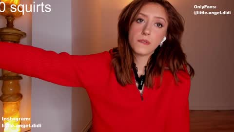 Snapshot of littel_angel_didi chatting on 03.04.25 Diana Woods online show from 03.04.25