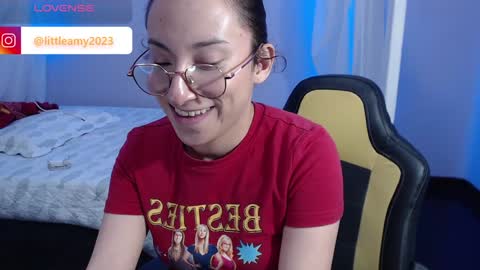 Snapshot of little__amy_ chatting on 02.06.25 AMY online show from 02.06.25