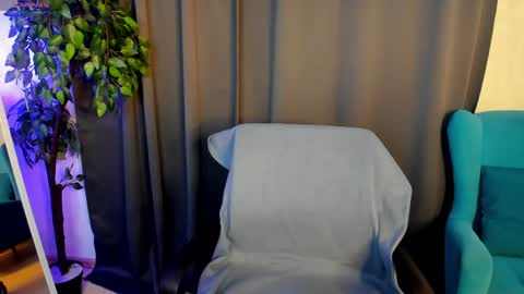 Snapshot of little__isabel chatting on 06.07.26 Isabel online show from 06.07.26