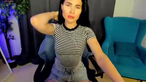Snapshot of little__isabel chatting on 07.02.26 Isabel online show from 07.02.26
