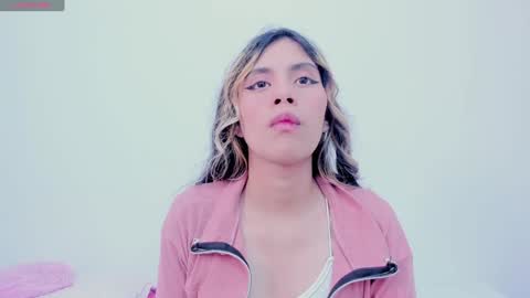 Snapshot of little_angelhot chatting on 12.22.24 angelica online show from 12.22.24