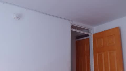 Snapshot of little_angelito2 chatting on 11.12.25 TU ANGELITO online show from 11.12.25