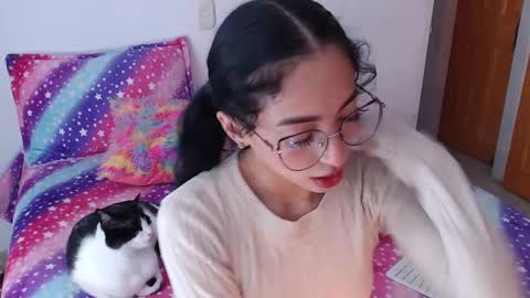 Snapshot of little_angelito2 chatting on 11.15.25 TU ANGELITO online show from 11.15.25