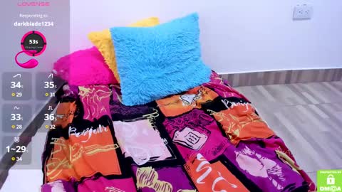 Snapshot of little_angely chatting on 12.16.24 Angely online show from 12.16.24