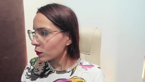 Help me reach 100 likes online show from 02.01.25