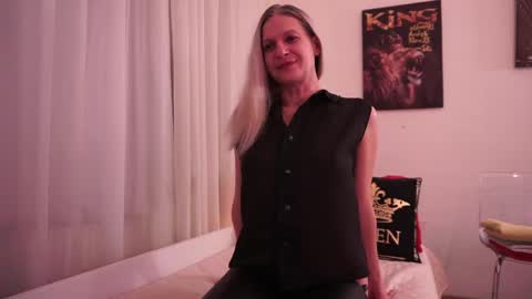 little_heart_andreea online show from 01.30.25