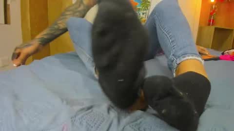   online show from 09.17.25