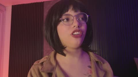 Maeve  online show from 02.03.25