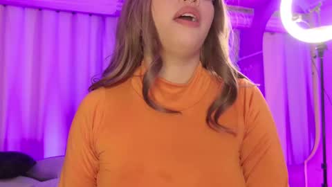 Maeve  online show from 02.11.25