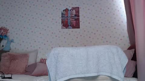 Snapshot of little_pearl_ chatting on 03.02.26 Adaline online show from 03.02.26