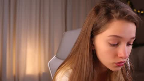 Snapshot of little_poetry chatting on 10.18.25 Kiki online show from 10.18.25