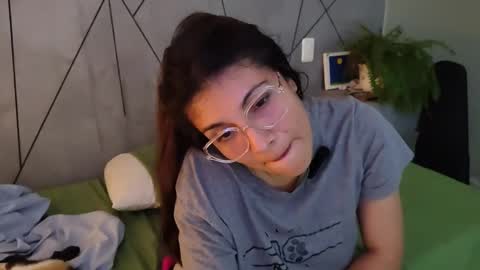 Maya online show from 01.01.25
