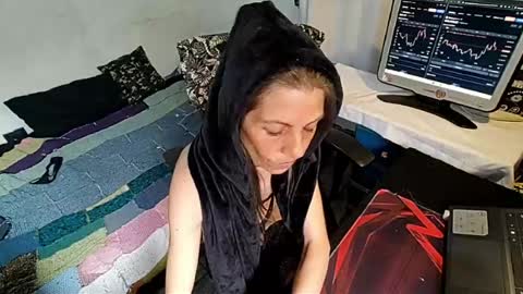little_savage online show from 06.10.26