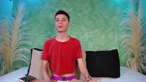 Juan Ferrer online show from 03.07.25