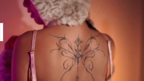 Im your little Velinda  online show from 09.20.25