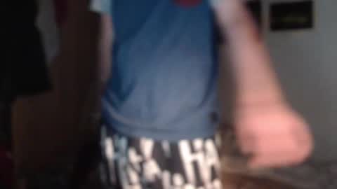 littlealien7 online show from 01.23.25