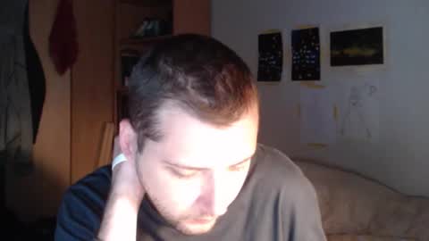 littlealien7 online show from 11.14.25