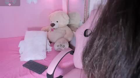 Ari online show from 10.02.25