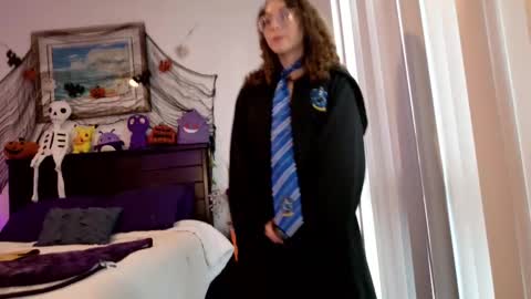 littledeathtrap online show from 10.03.25