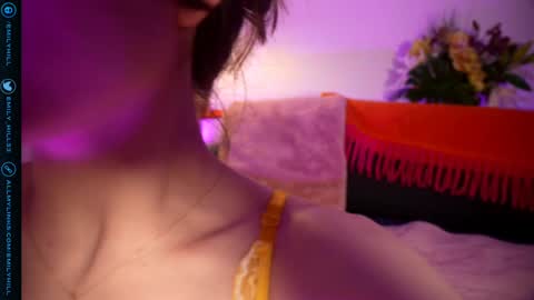 Emily Hill online show from 11.08.25