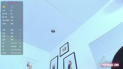 Snapshot of littlee_emilyy_ chatting on 12.22.24 Emily  online show from 12.22.24