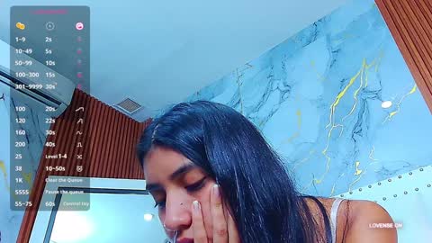 Snapshot of littlee_emilyy_ chatting on 01.29.25 Emily  online show from 01.29.25