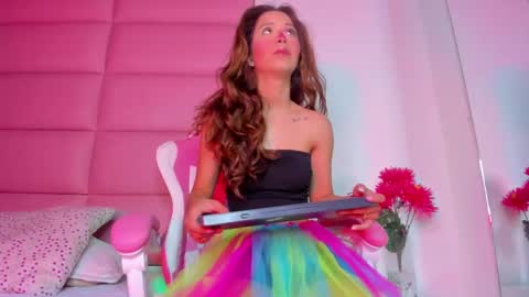 littlee_emma_ online show from 02.09.25