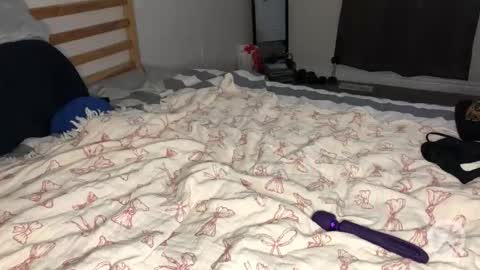 littlesissygirl online show from 12.14.25