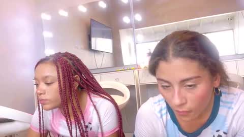   Tip us  ask our names online show from 04.12.26