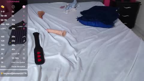 Litllekloe online show from 12.17.24