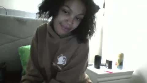 Snapshot of littlemads003 chatting on 03.07.25 Maddy online show from 03.07.25