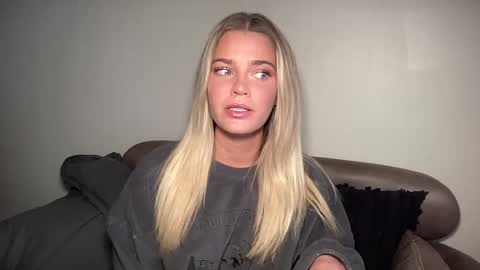 Marciabrady online show from 01.08.25