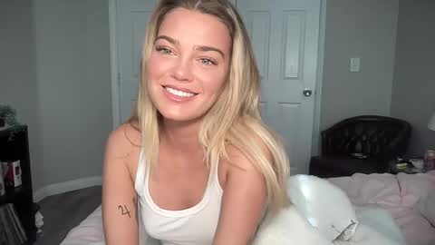 Marciabrady online show from 01.15.25