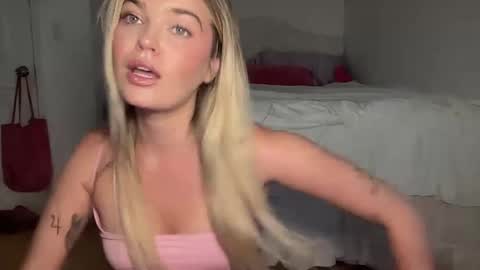 Marciabrady online show from 09.19.25