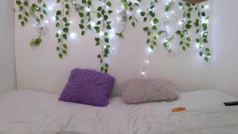 Moon online show from 04.02.26