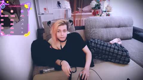 Felix online show from 11.26.25