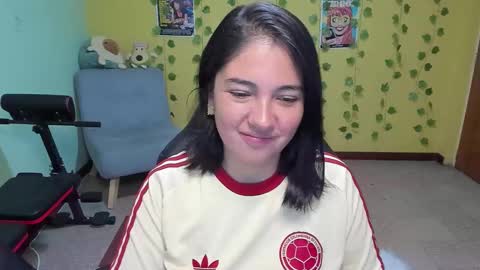 Mia  Wednesday to Sunday 730 am to 1030 am Colombian Hour D online show from 11.16.25