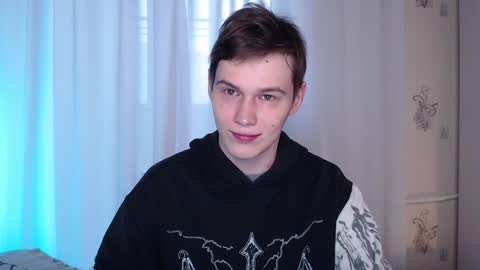 Snapshot of littlesadcabbage chatting on 01.07.25 Sonnenschein online show from 01.07.25