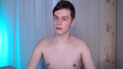 Snapshot of littlesadcabbage chatting on 01.07.25 Sonnenschein online show from 01.07.25