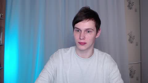 Snapshot of littlesadcabbage chatting on 01.31.25 Sonnenschein online show from 01.31.25