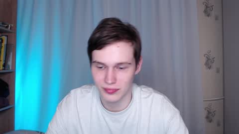 Snapshot of littlesadcabbage chatting on 02.01.25 Sonnenschein online show from 02.01.25