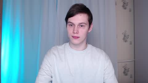 Snapshot of littlesadcabbage chatting on 02.13.25 Sonnenschein online show from 02.13.25